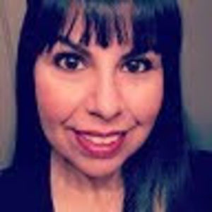 Meet your Posher, Hilary